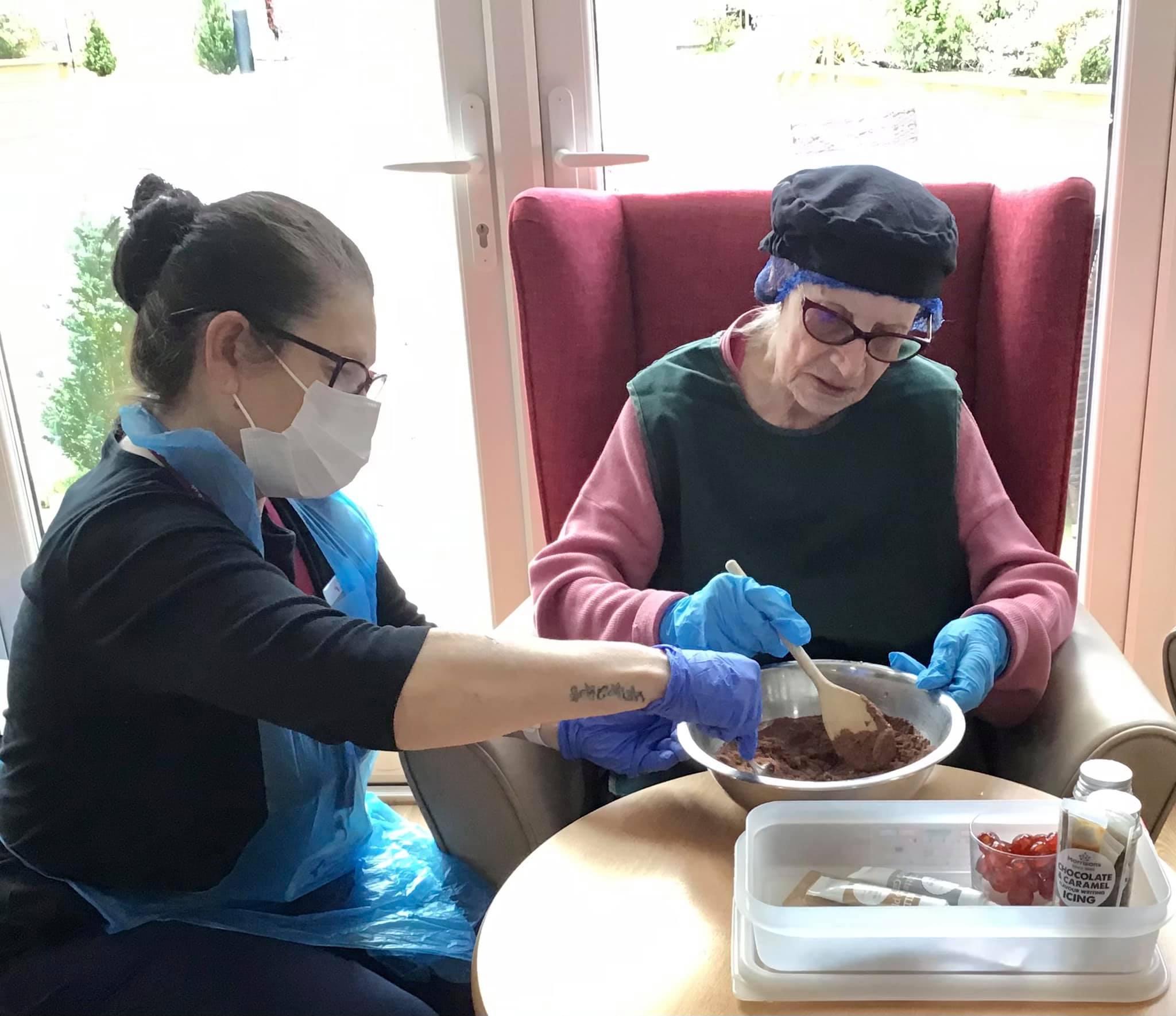 Downham-Grange-Care-Home-Icing