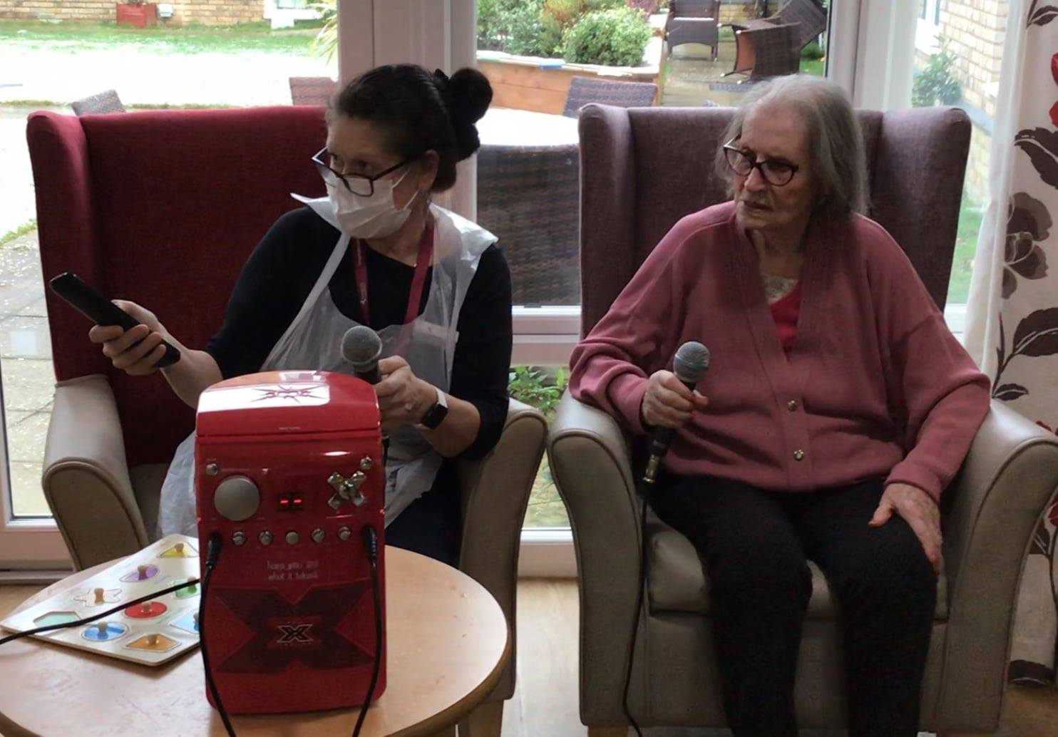 Downham-Grange-Care-Home-Karaoke