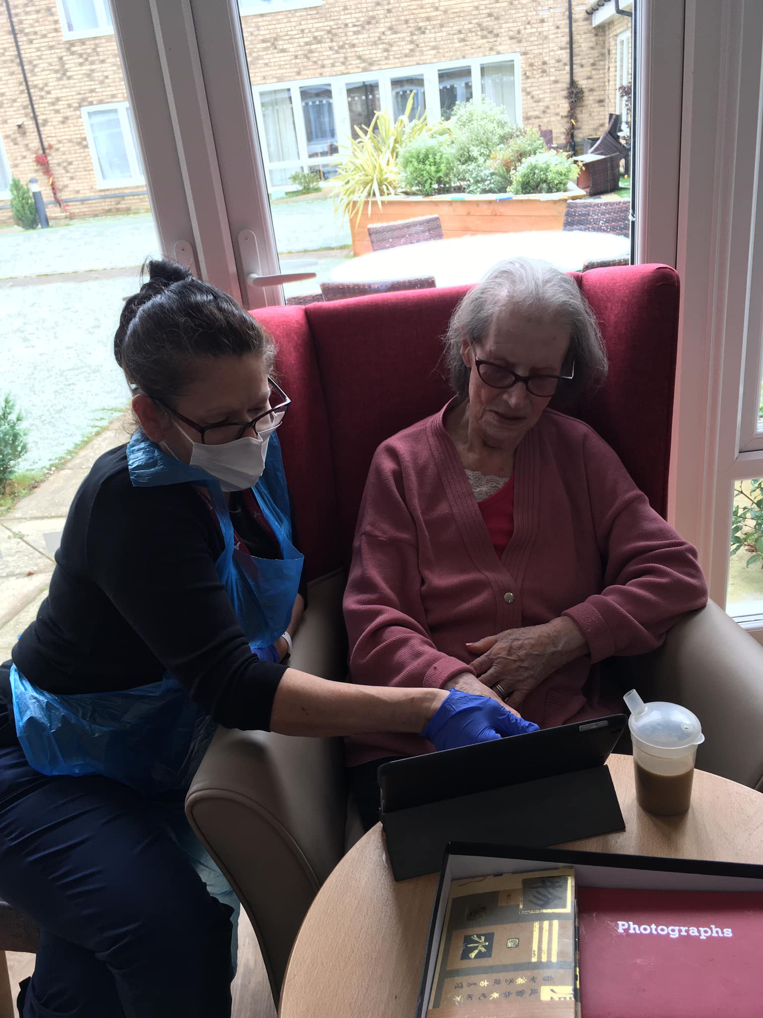 Downham-Grange-Care-Home-Learning-to-use-iPad
