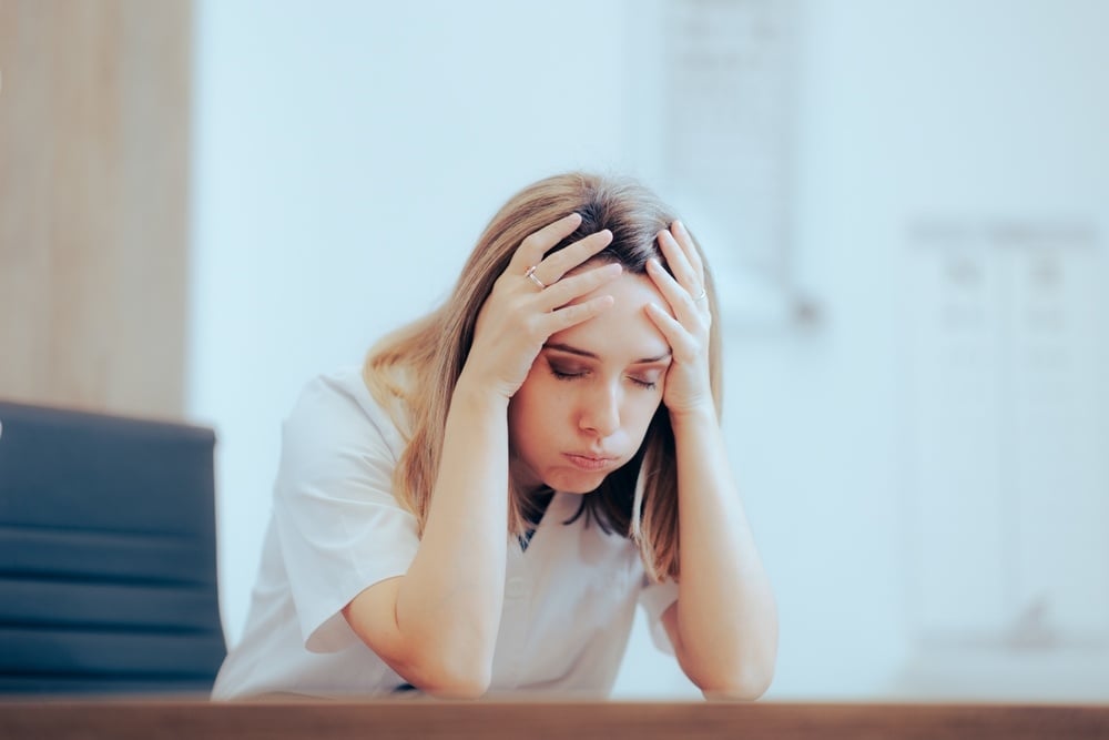 stressed-healthcare-worker